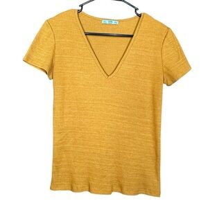 Zara Mustard Yellow Ribbed Deep V Neck Short Sleeve Short Medium
